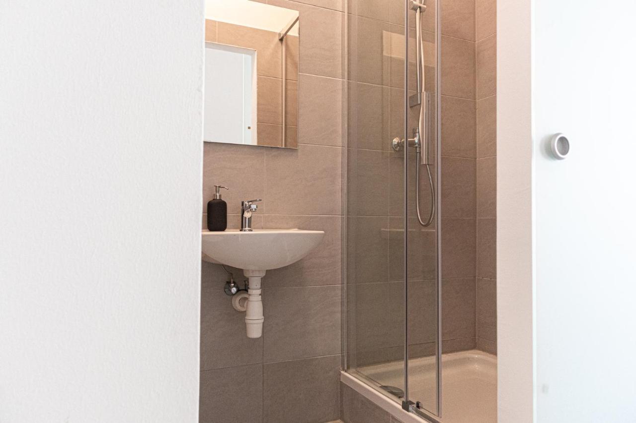 Cozy 2Br Apt. Near Akh Hospital-Ideal For Longstay Vienna Esterno foto